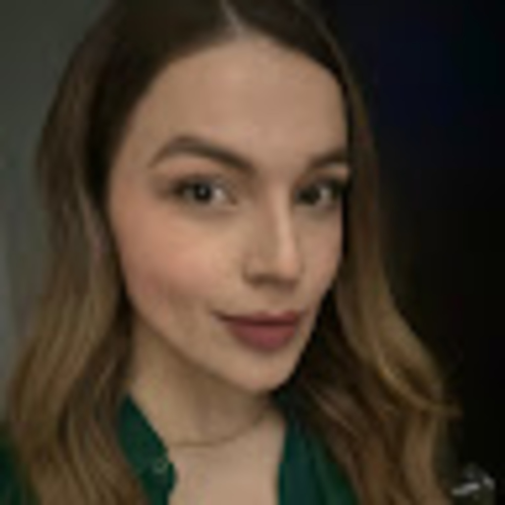 Meet your Posher, Natalie